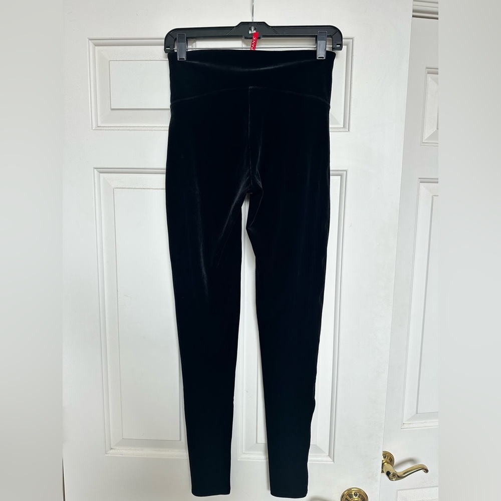 Black velvet spanx leggings - size medium